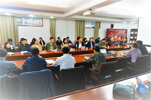 20181029商学院举行管理类一级学科建设与发展研讨会_meitu_1.jpg